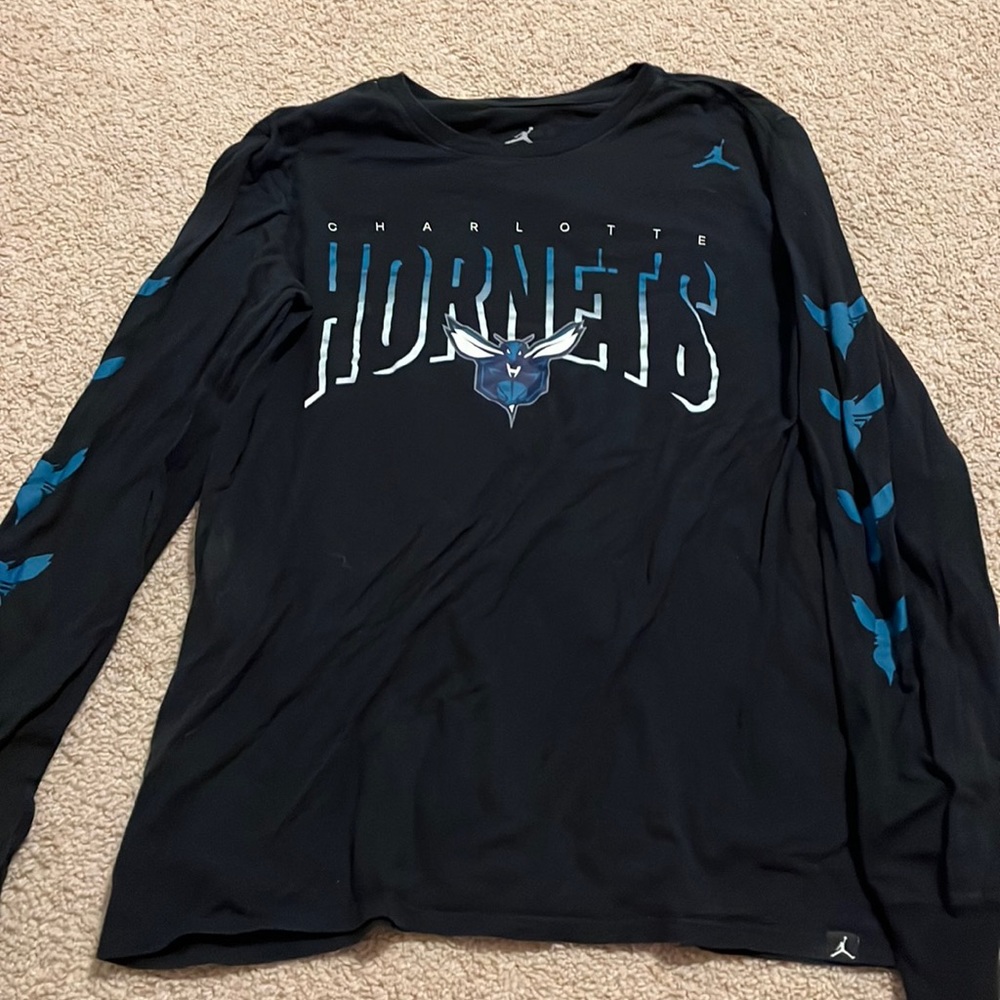 Charlotte hornets t shirt